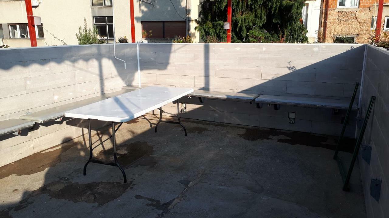 Neno Hotel Zagreb Bagian luar foto